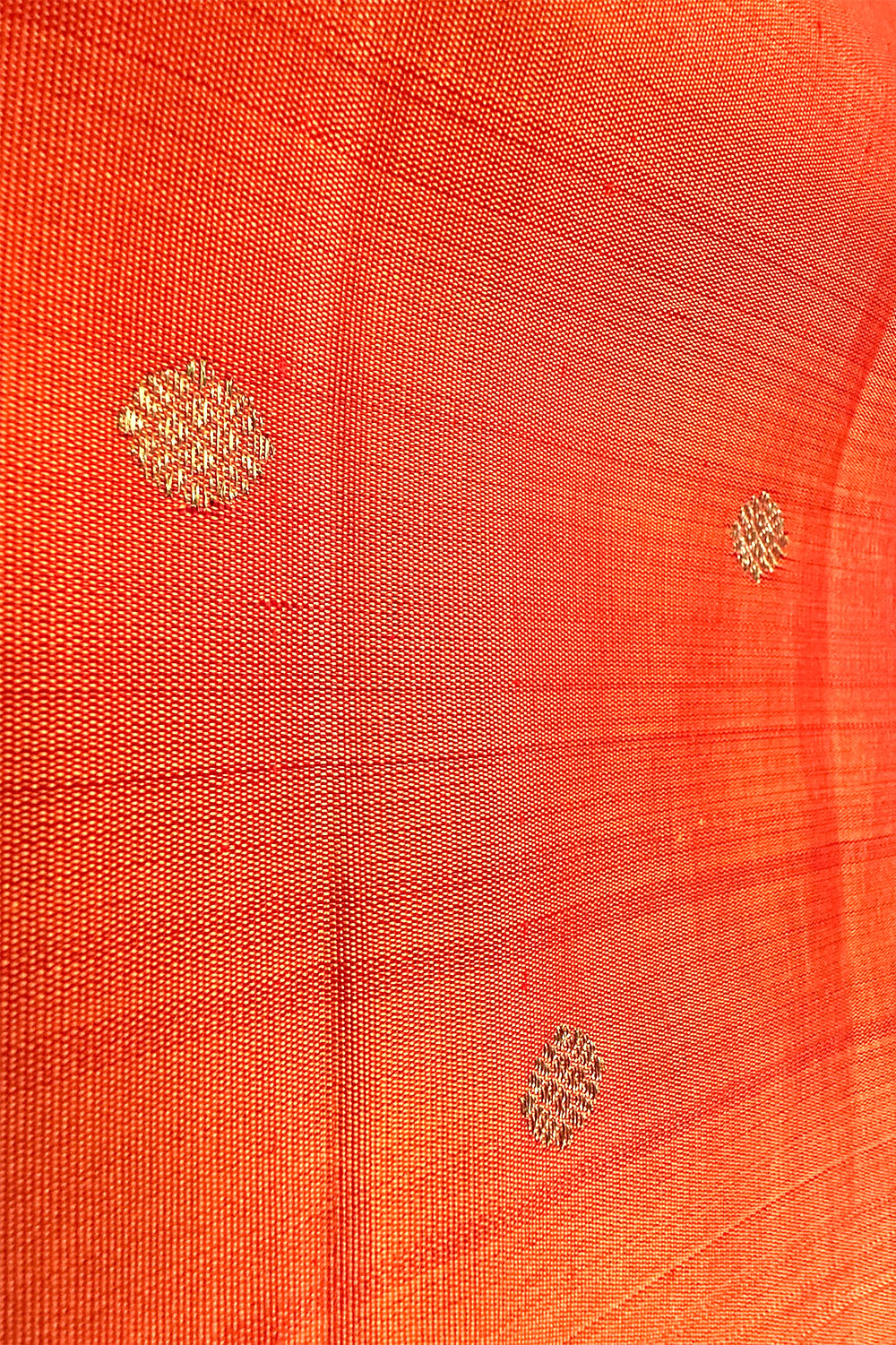 Timeless Kanchipuram Silk Saree with 2G Gold Zari & Traditional Motifs